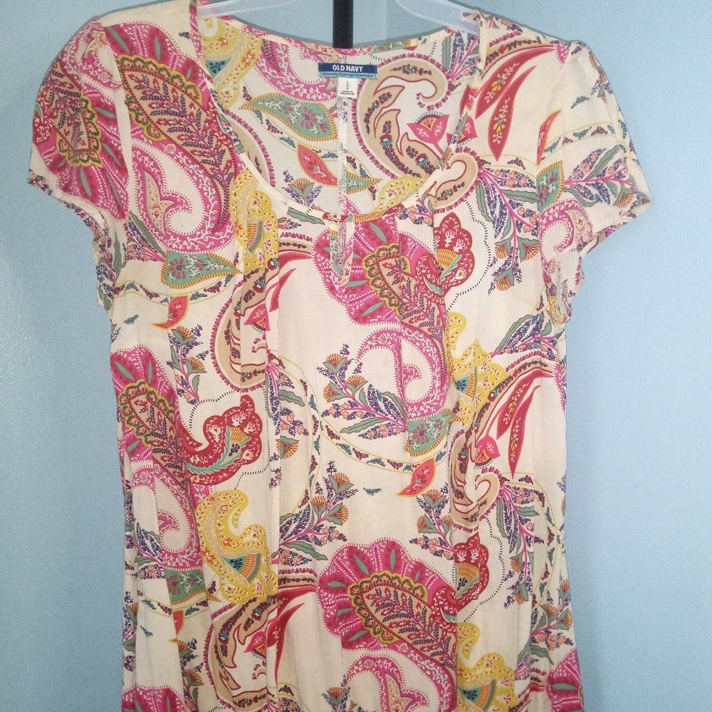LARGE - OLD NAVY SHORT SLEEVE MULTI COLOR PATTERN BLOUSE